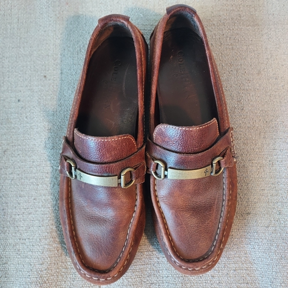 Cole Haan  Leather Slip-On loafers with metal detail Sz-8